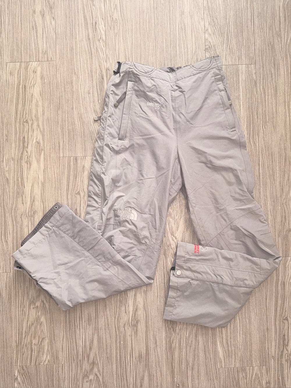 The North Face Summit Series Goretex Womens Small Ski Snowboard Snow Pants Grey